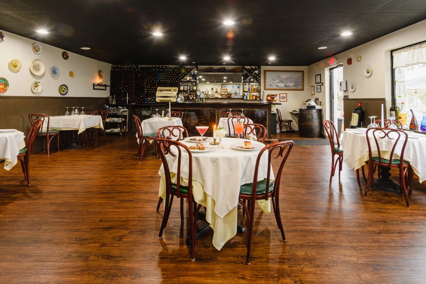 4 Seasons Mediterranean Cuisine business photo