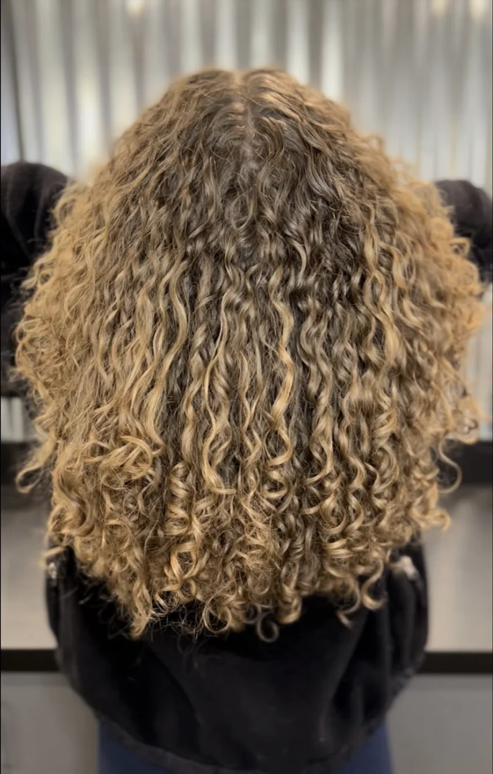 Kate Emilie's A Salon business photo