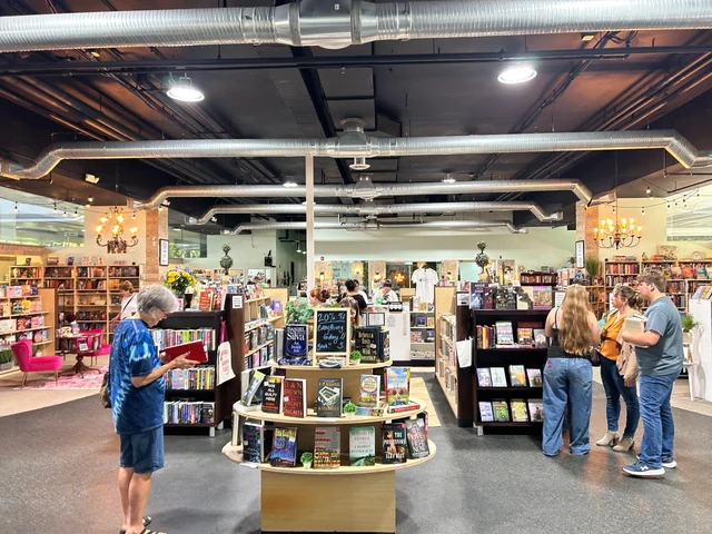 The BookSmiths Shoppe, Bookstore